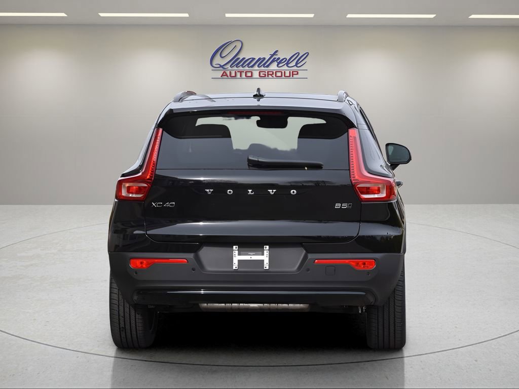 New 2026 Volvo XC40 B5 Core w/ Protection Package Premier AWD/4WD image 5
