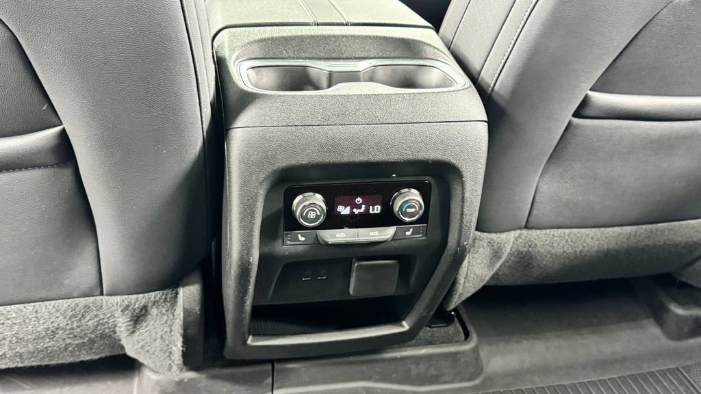 Used 2024 Chevrolet Traverse RS w/ LPO, Floor Liner Package AWD/4WD image 41