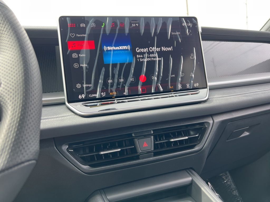 New 2026 Volkswagen Tiguan SE R-Line image 20