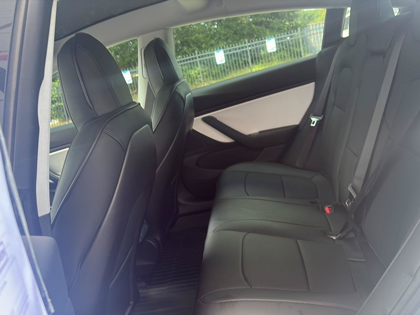 Used 2019 Tesla Model 3 Standard Range RWD image 16