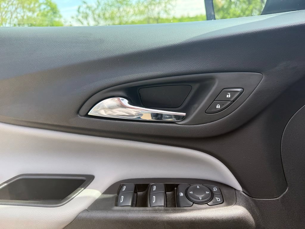 Used 2024 Chevrolet Equinox LS w/ LS Convenience Package FWD image 26