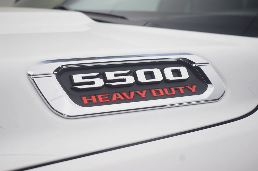 New 2026 RAM 5500 Tradesman AWD/4WD image 16