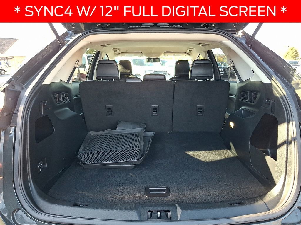 Used 2023 Ford Edge SEL image 26