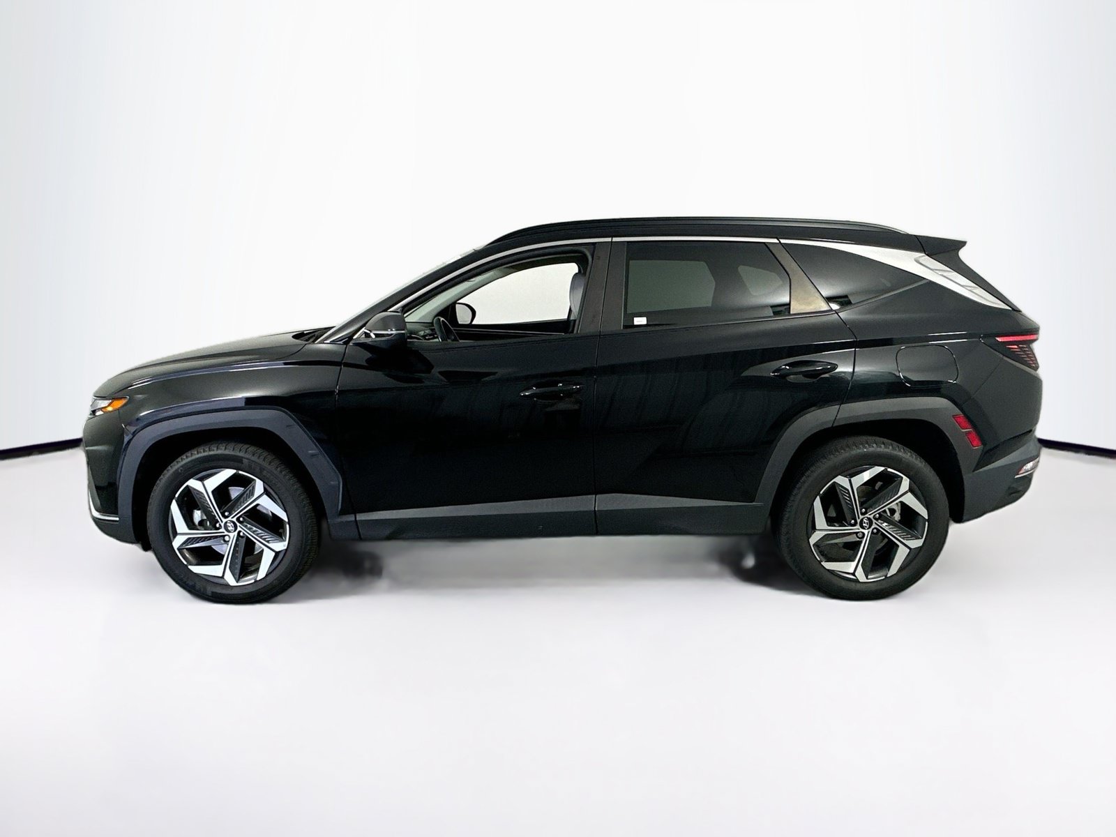 Used 2023 Hyundai Tucson SEL w/ Convenience Package AWD/4WD image 8