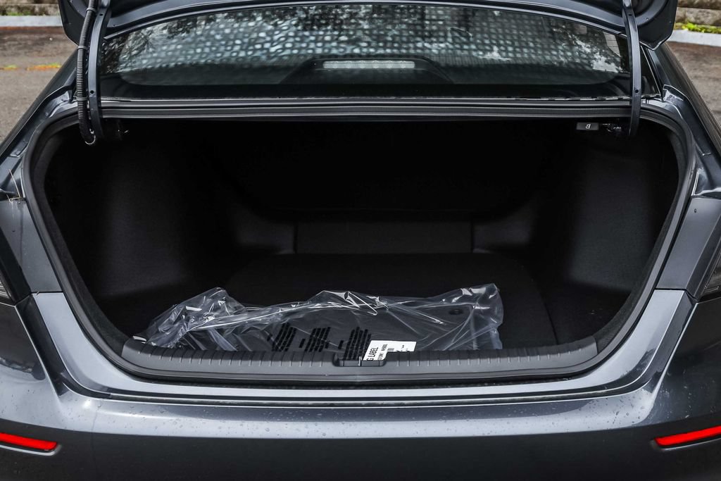 New 2026 Honda Accord LX image 9