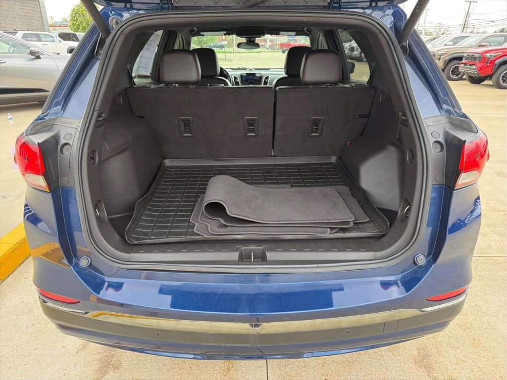 Used 2022 Chevrolet Equinox RS w/ Infotainment Package AWD/4WD image 26