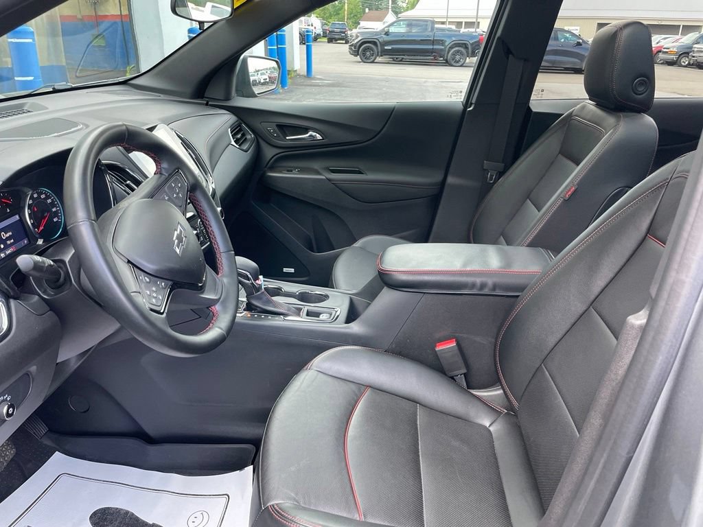 Used 2024 Chevrolet Equinox RS w/ RS Leather Package AWD/4WD image 22
