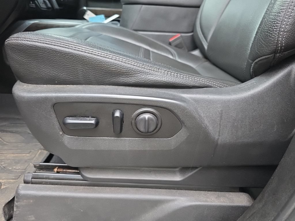 Used 2019 GMC Sierra 1500 Denali w/ Denali Ultimate Package AWD/4WD image 14