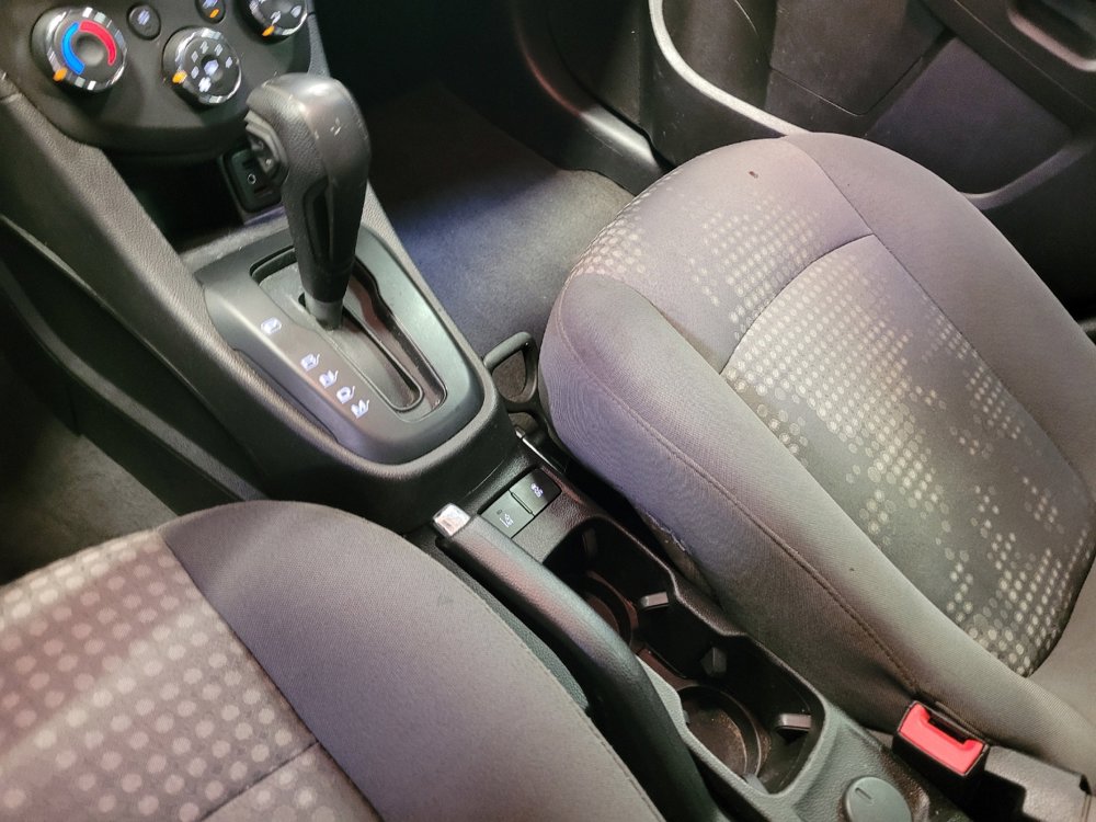 Used 2020 Chevrolet Sonic LT image 26