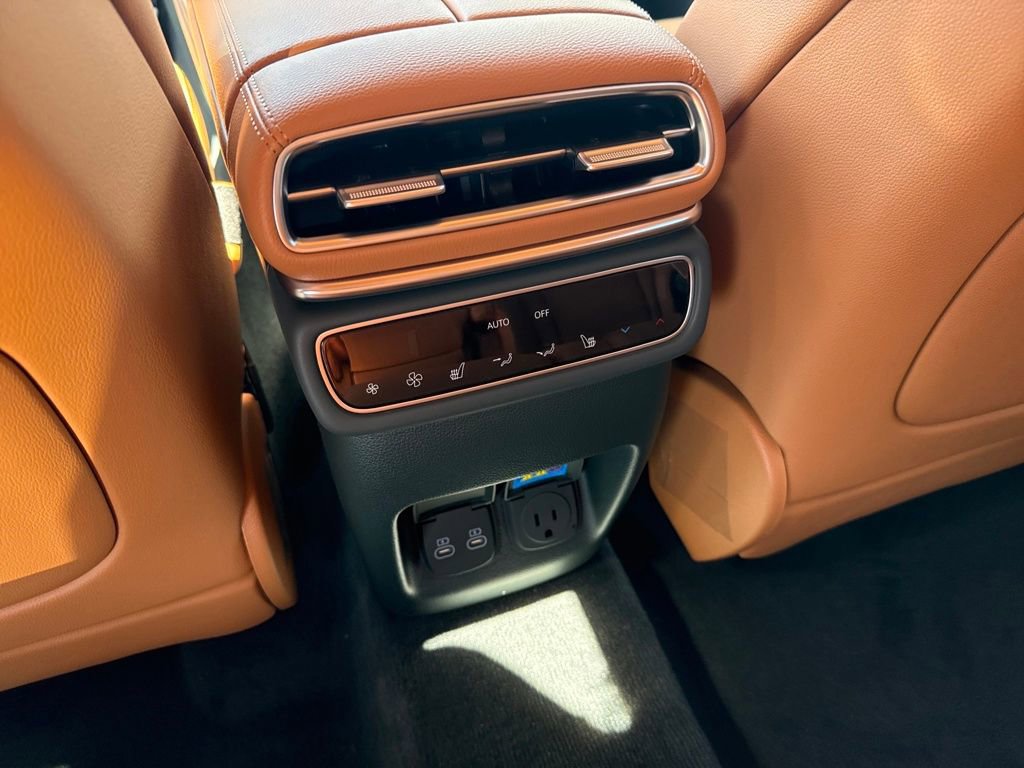 New 2026 Genesis GV80 2.5T Prestige image 15
