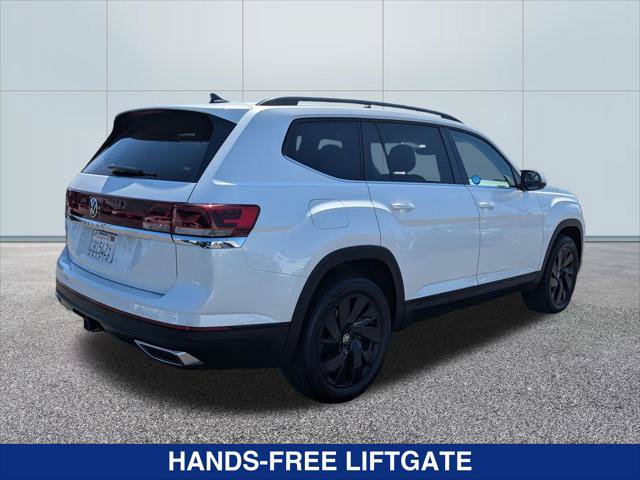 Certified 2026 Volkswagen Atlas SE w/ Panoramic Sunroof Package FWD image 5