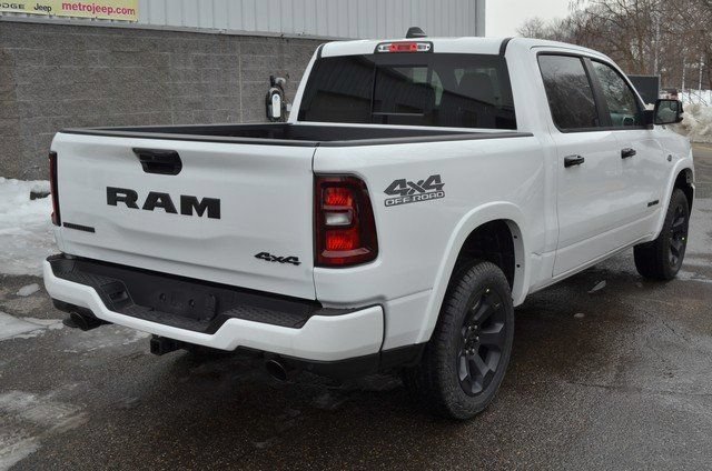 New 2026 RAM 1500 Big Horn w/ Night Edition AWD/4WD image 8