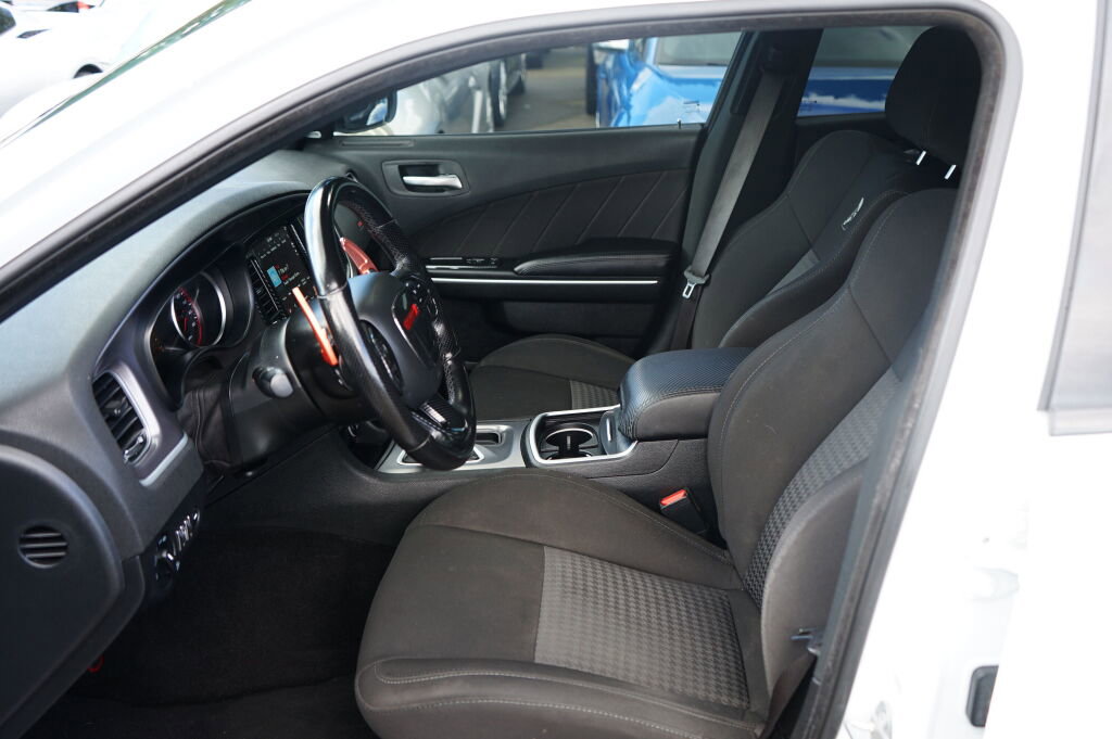 Used 2020 Dodge Charger Scat Pack w/ Navigation & Travel Group image 14