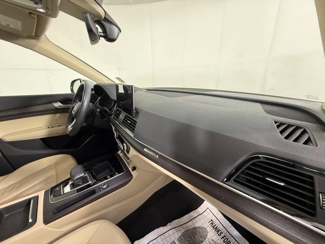 Used 2021 Audi Q5 2.0T Premium AWD/4WD image 31