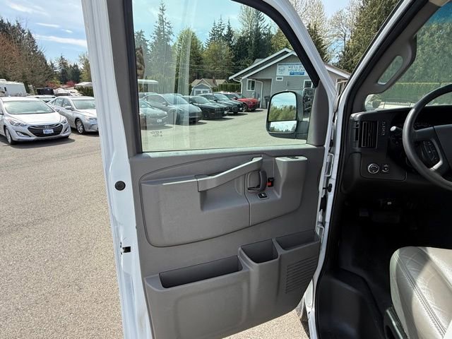 Used 2021 Chevrolet Express 2500 w/ Driver Convenience Package RWD image 11