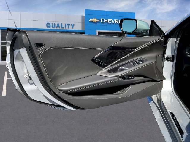 Used 2026 Chevrolet Corvette Stingray Preferred Cpe w/ Z51 Performance Package RWD image 19