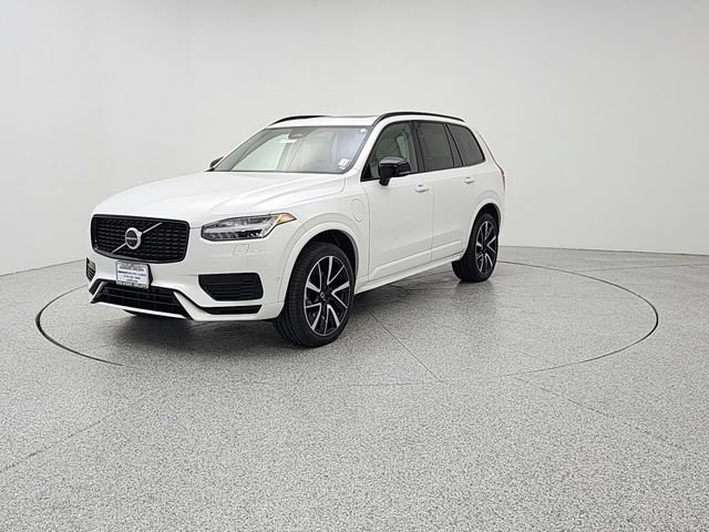 Used 2023 Volvo XC90 T8 Plus w/ Protection Package Premier AWD/4WD video 1