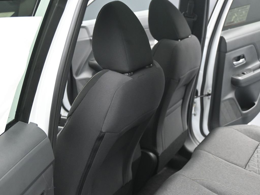 New 2026 Nissan Kicks SV w/ SV Premium Package AWD/4WD image 18