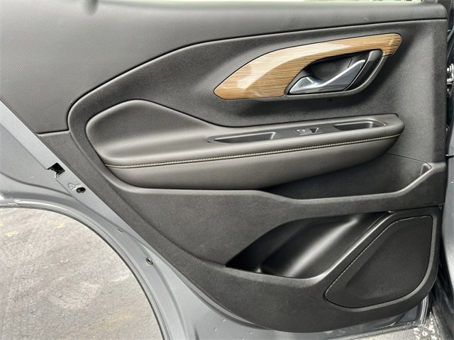 Used 2021 GMC Terrain SLE w/ Driver Convenience Package image 27