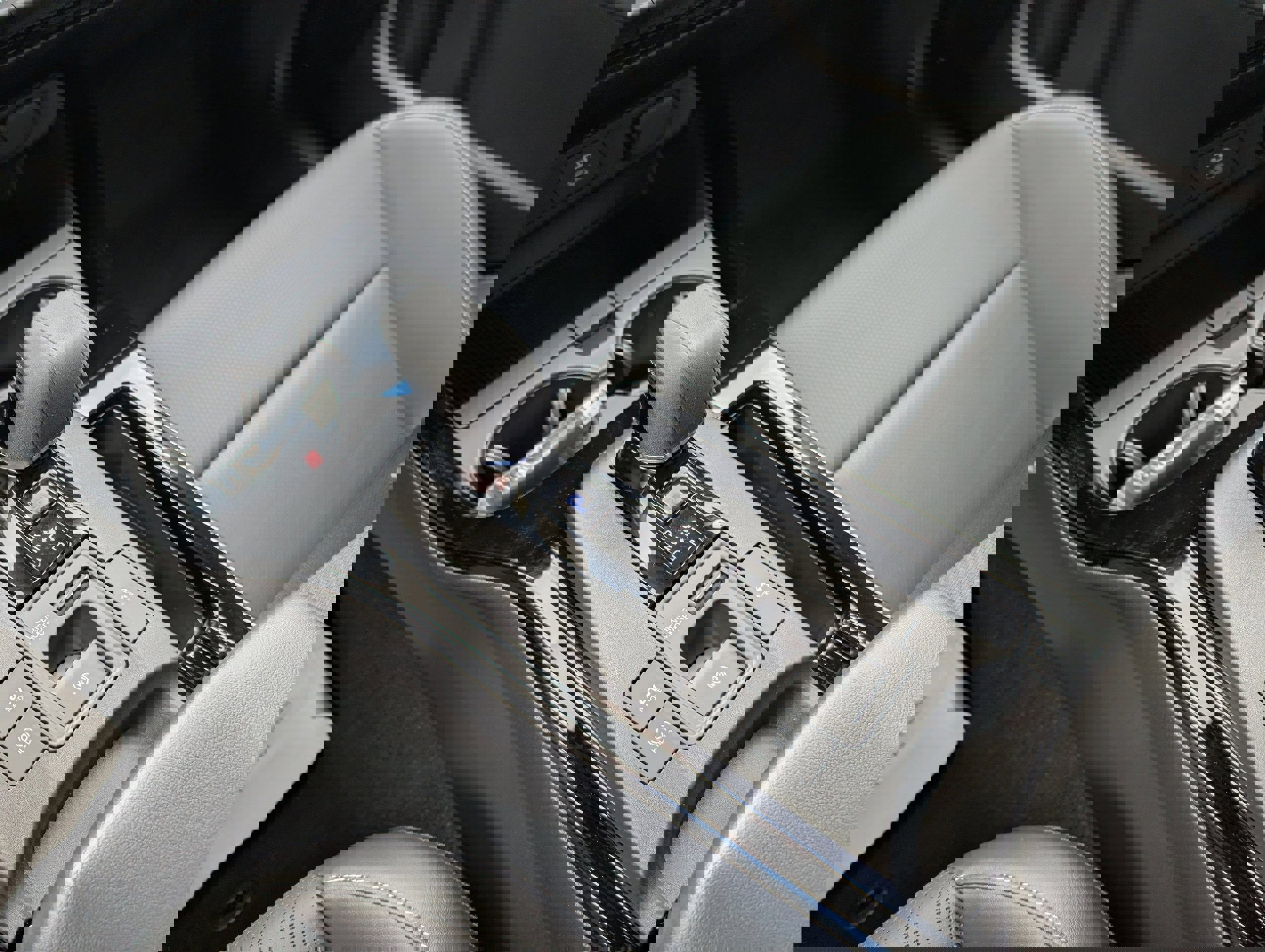 New 2026 Toyota Prius XLE image 18