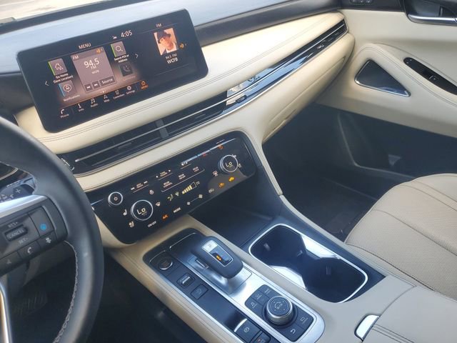 Used 2025 INFINITI QX60 Sensory w/ Vision Package image 23