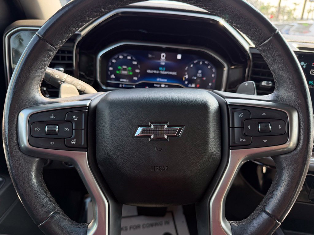 Used 2023 Chevrolet Silverado 1500 RST AWD/4WD image 25