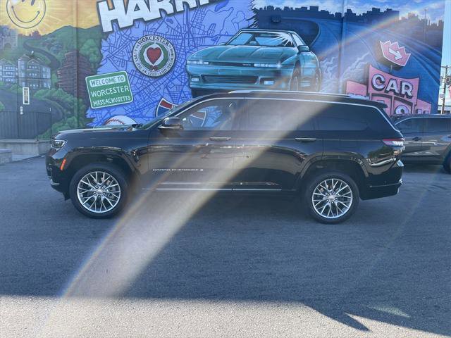 Certified 2023 Jeep Grand Cherokee L Summit w/ Advanced Protech Group IV image 2