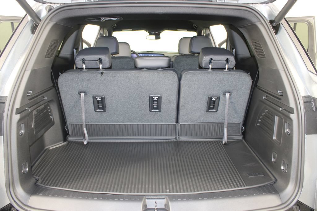 New 2027 Buick Enclave Sport Touring FWD image 19
