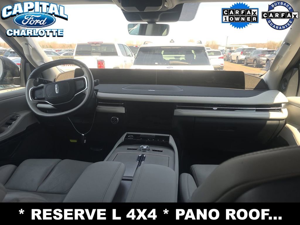 Used 2025 Lincoln Navigator L Reserve AWD/4WD image 17