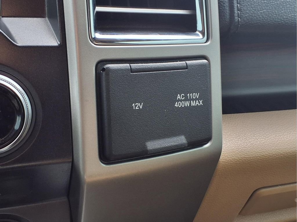 Used 2015 Ford F150 Lariat w/ Equipment Group 501A Mid image 11