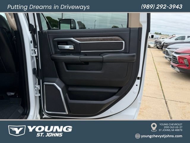 Used 2021 RAM 2500 Laramie AWD/4WD image 43