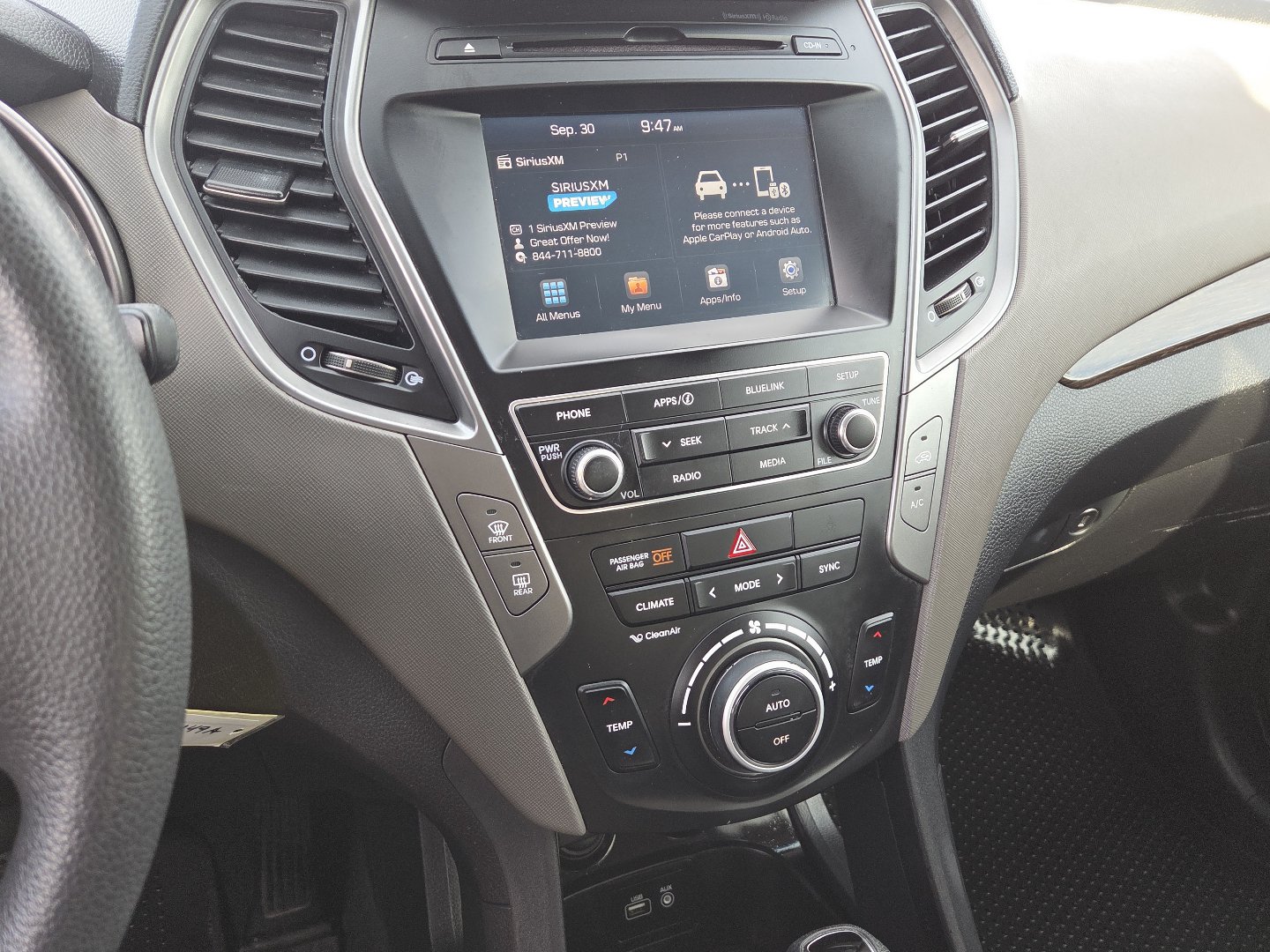 Used 2017 Hyundai Santa Fe Sport AWD/4WD image 27