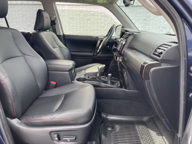 Used 2019 Toyota 4Runner TRD Off-Road Premium AWD/4WD image 17