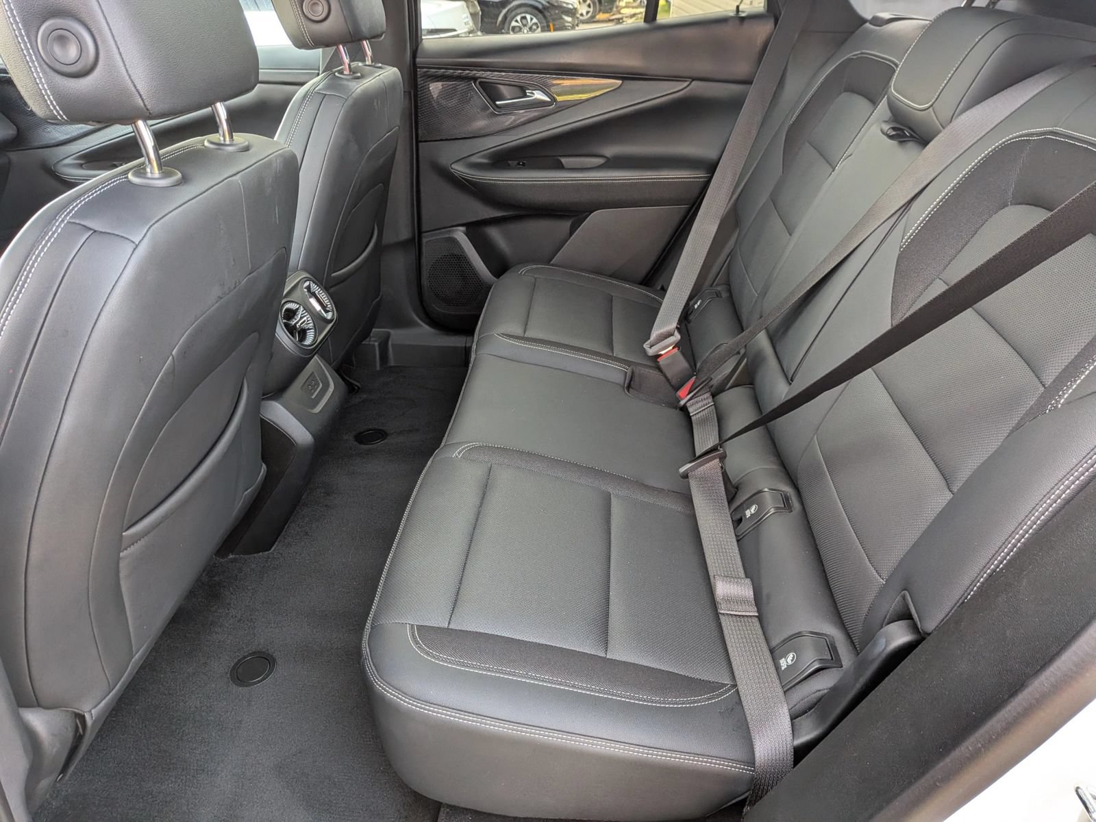 Used 2024 Chevrolet Blazer EV LT AWD/4WD image 30