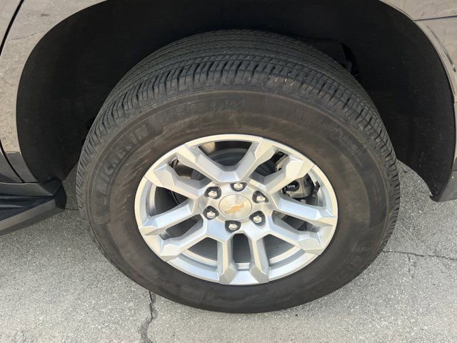 Used 2025 Chevrolet Tahoe LT image 21