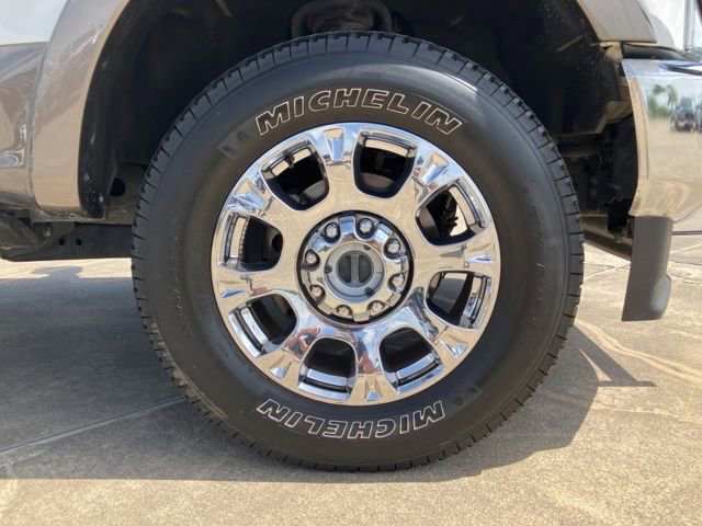 Used 2022 Ford F350 King Ranch w/ King Ranch Ultimate Package AWD/4WD image 7