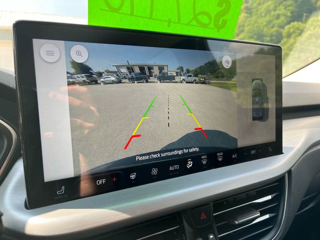 Used 2023 Ford Escape Platinum image 30