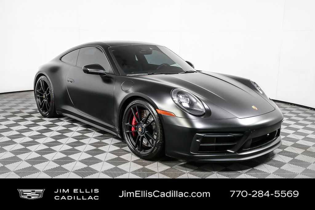 Used 2024 Porsche 911 Carrera GTS image 1