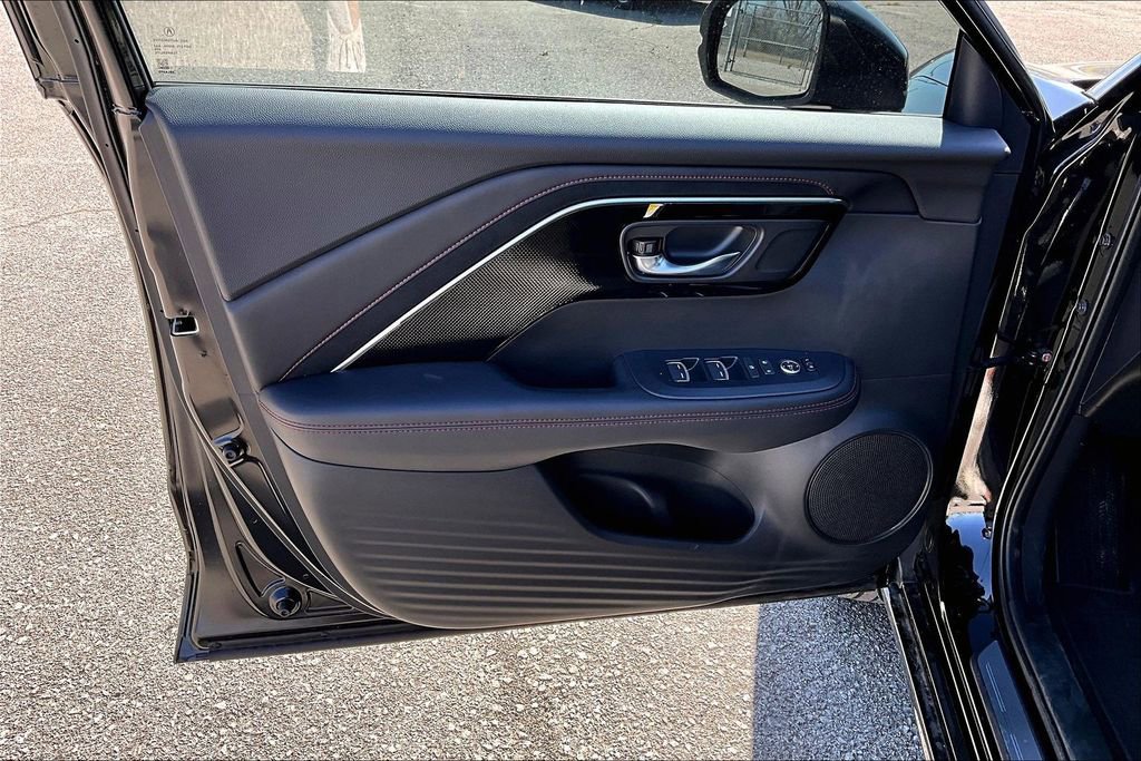 Certified 2025 Acura ADX A-Spec image 24