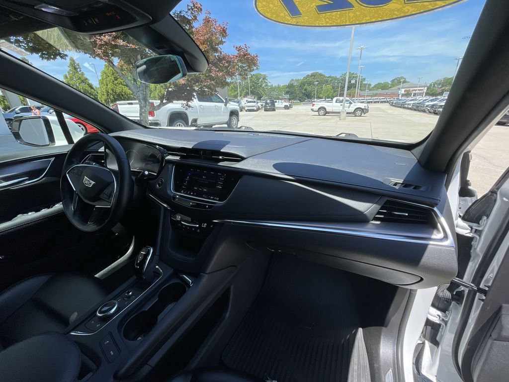 Used 2021 Cadillac XT5 Luxury FWD image 28