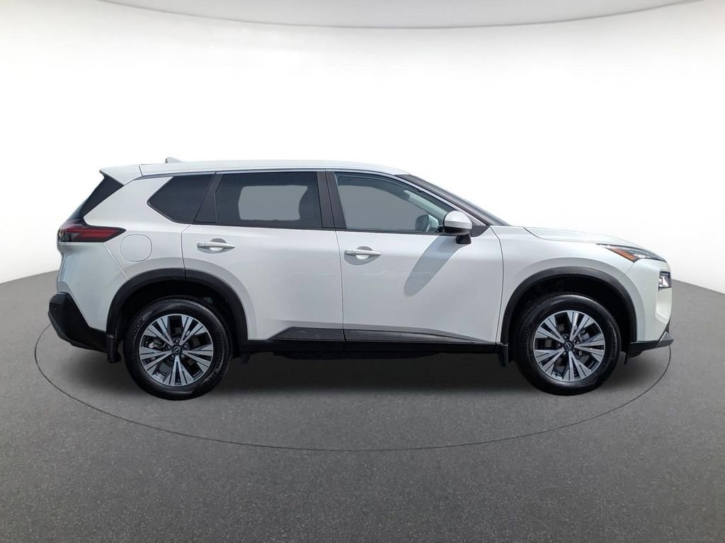 Used 2023 Nissan Rogue SV AWD/4WD image 4