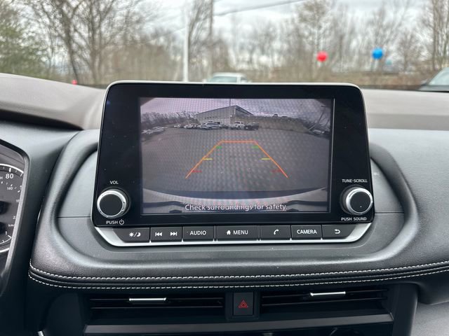 Used 2023 Nissan Rogue SV w/ SV Premium B Package image 40