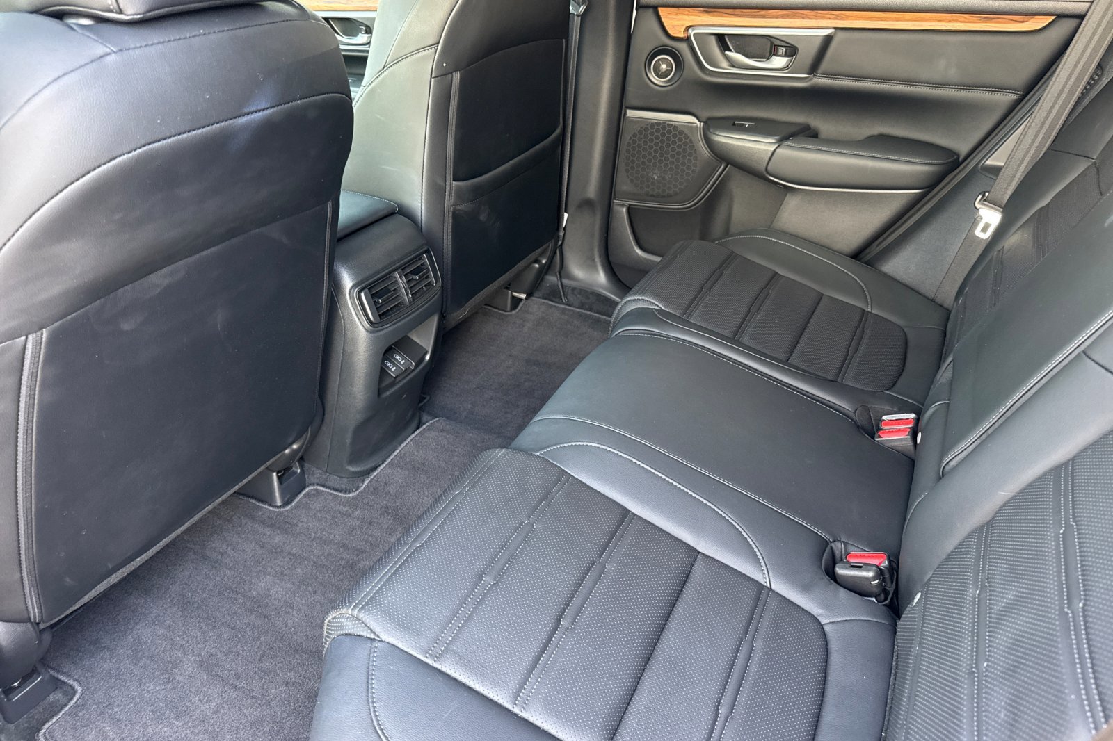 Used 2022 Honda CR-V EX-L image 9
