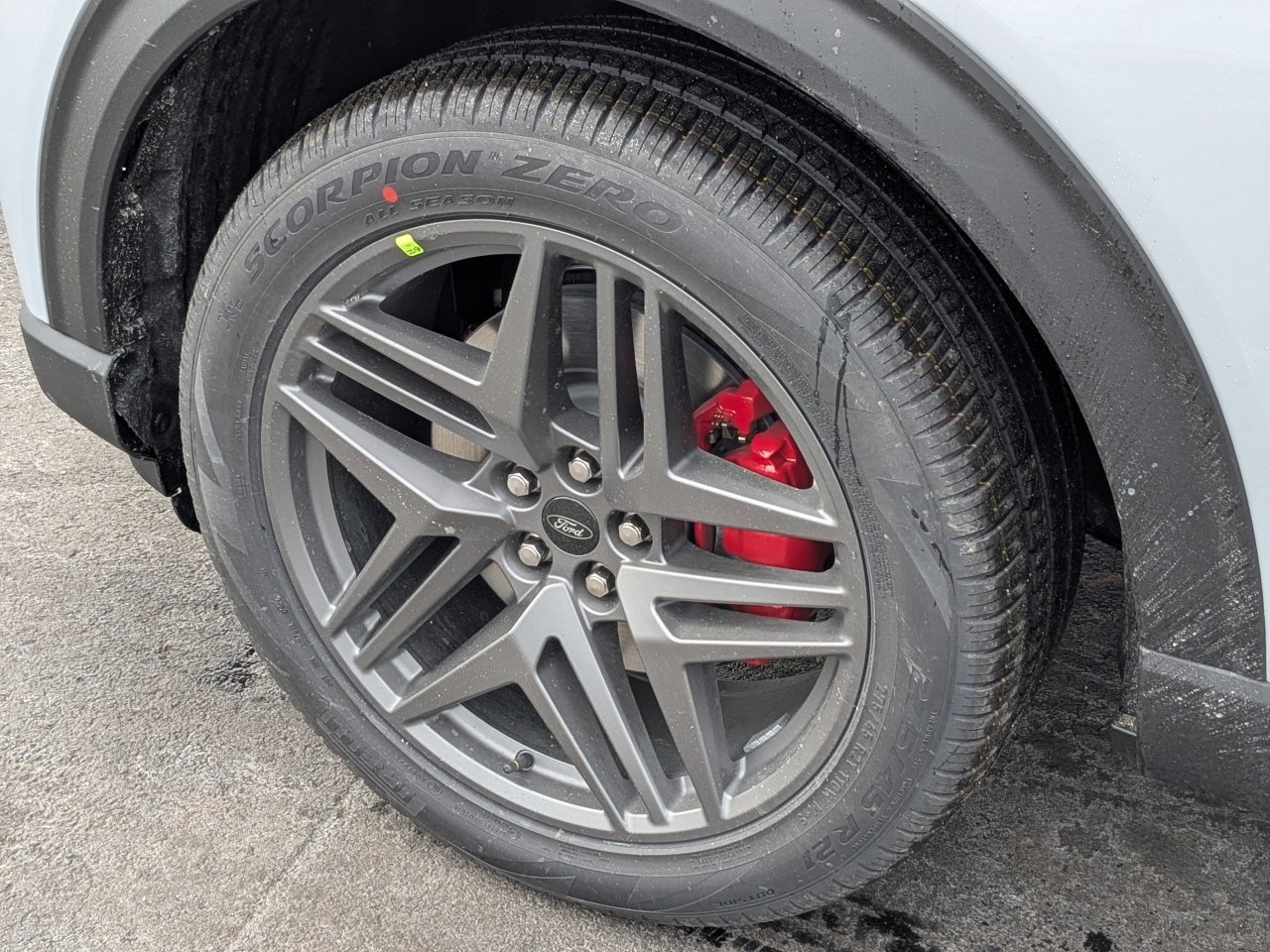 New 2026 Ford Explorer ST-Line w/ ST-Line Street Pack image 11