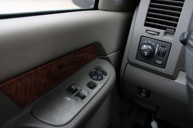 Used 2006 Dodge Ram 2500 Truck Laramie image 19