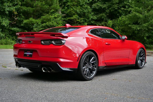 Used 2022 Chevrolet Camaro ZL1 RWD image 44