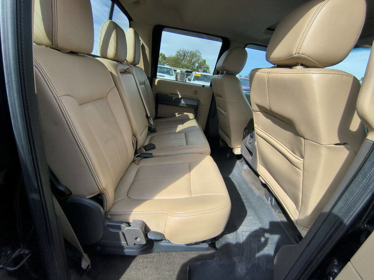 Used 2016 Ford F250 Lariat w/ Lariat Ultimate Package image 26