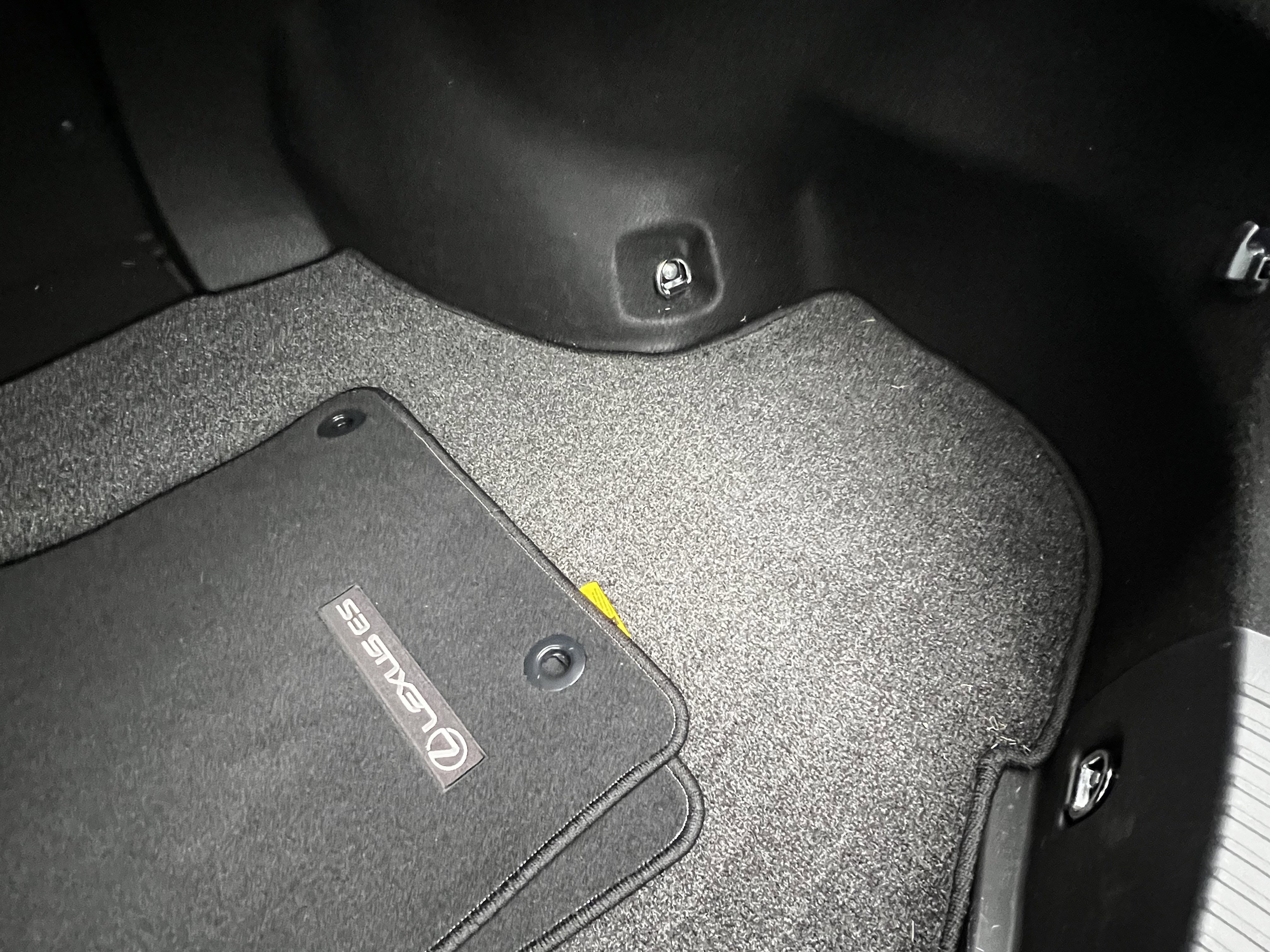 Used 2024 Lexus ES 300h Ultra Luxury image 50