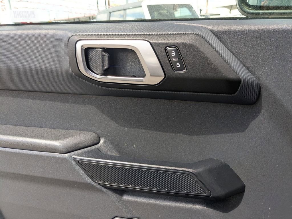 Used 2025 Ford Bronco Big Bend AWD/4WD image 17