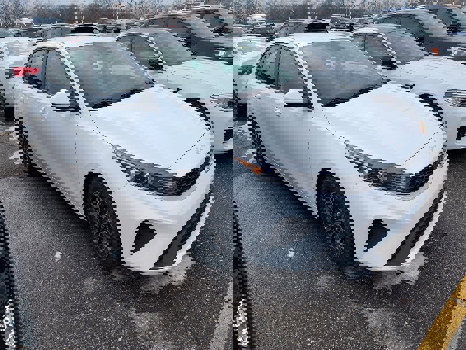 Used 2024 Kia Forte LXS image 17